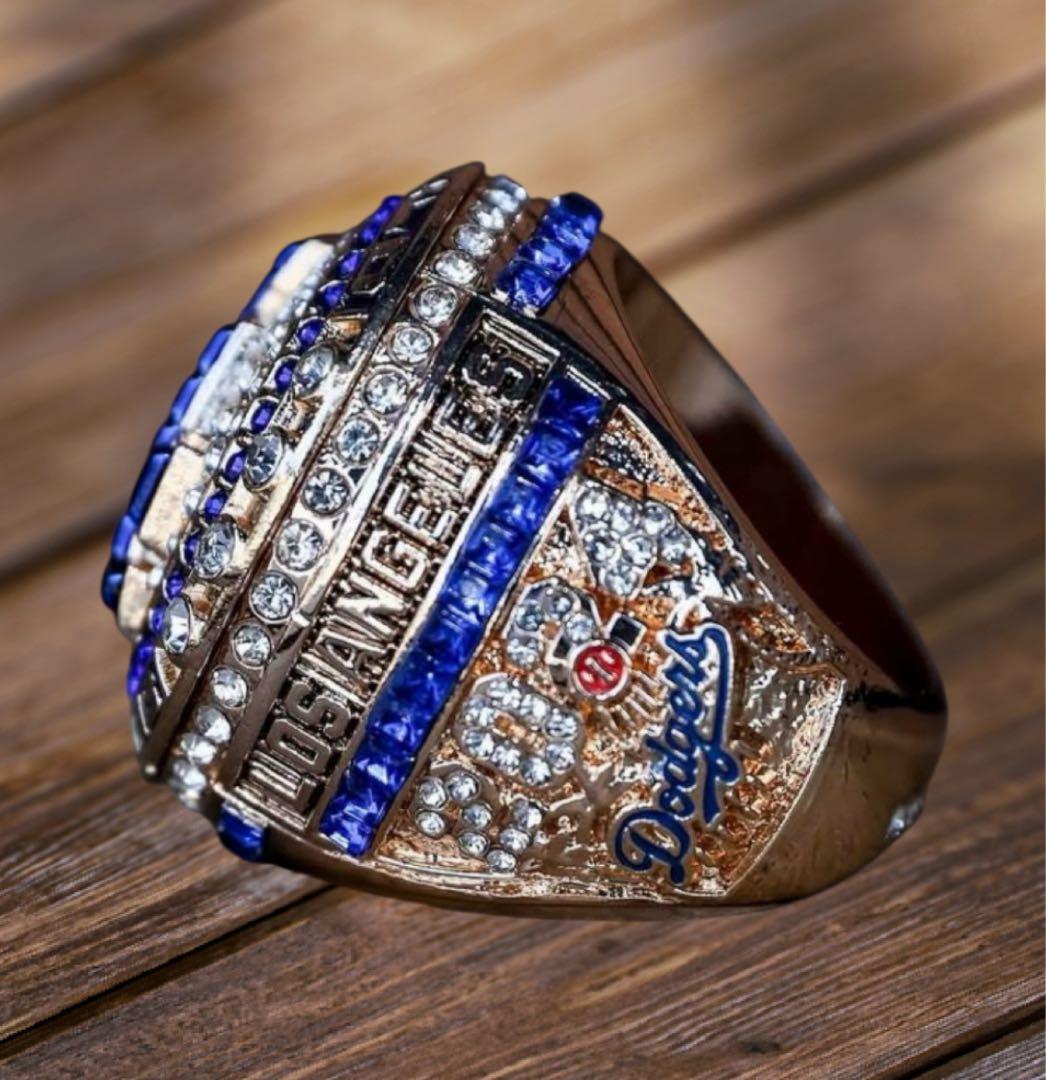 山本由伸　ワールドチャンピオン　リング　来場者限定　スタジアム配布　ドジャース