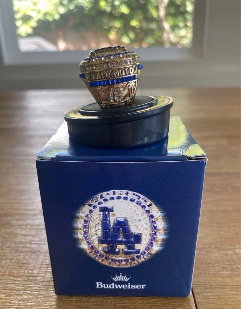 山本由伸　ワールドチャンピオン　リング　来場者限定　スタジアム配布　ドジャース