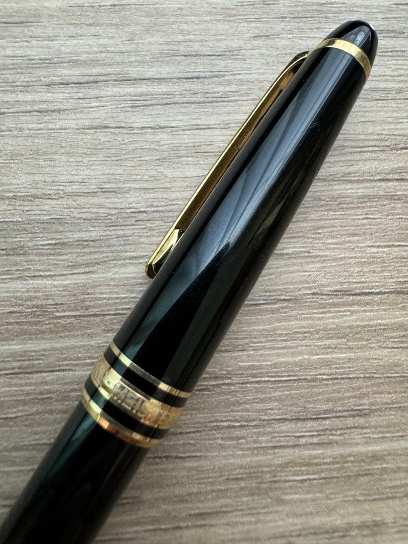 モンブラン マイスターシュテック ゴールドコーティング ボールペン