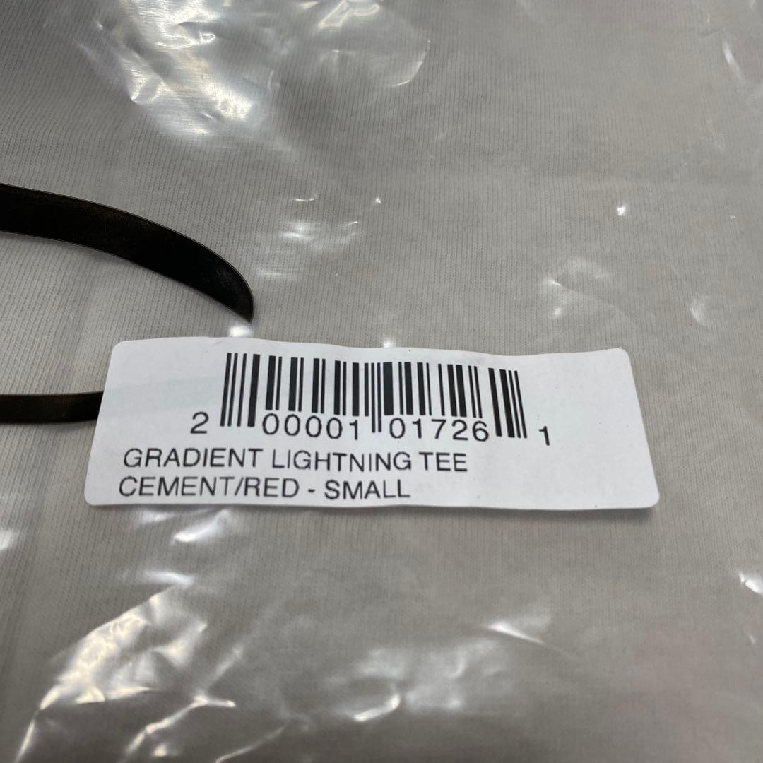正規品新品S Revenge gradient lightning tee