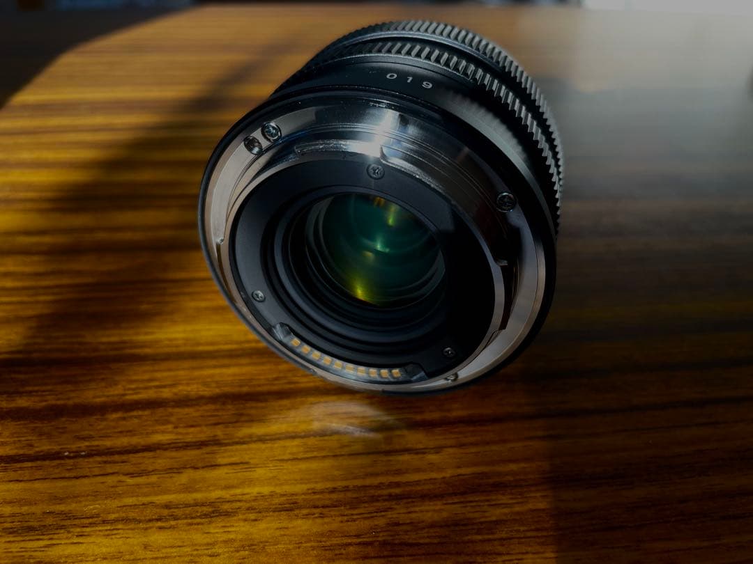 みお【美品】SIGMA 45mm F2.8 DG DN Lマウント