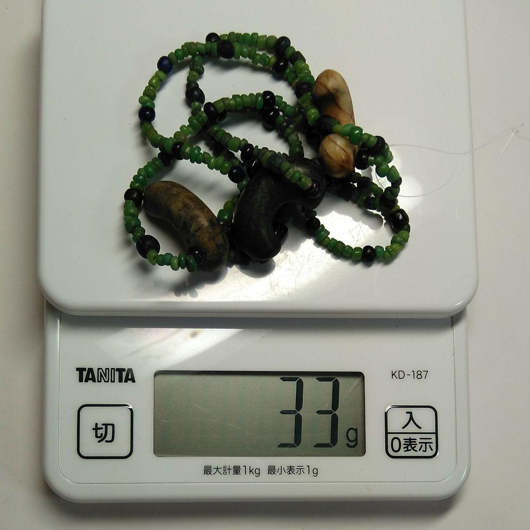 古墳時代。☆☆☆ガラス小玉、粟玉、勾玉のネックレス、(一連)です。☆☆☆勾玉