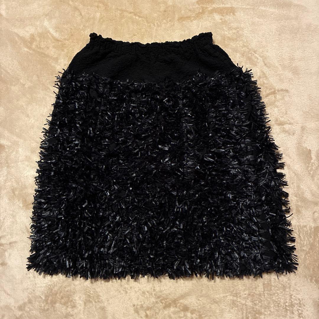 ISSEY MIYAKE me ブラックタイトスカート