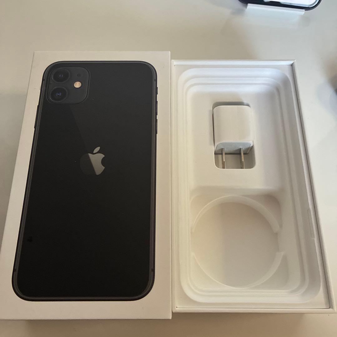 Apple iPhone 11 (ブラック64GB【訳あり】