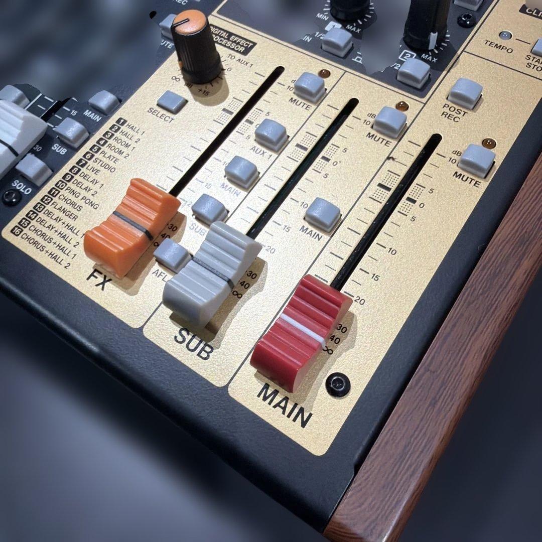 TASCAM Model12 デジタル・レコーディングミキサー 純正ケース付