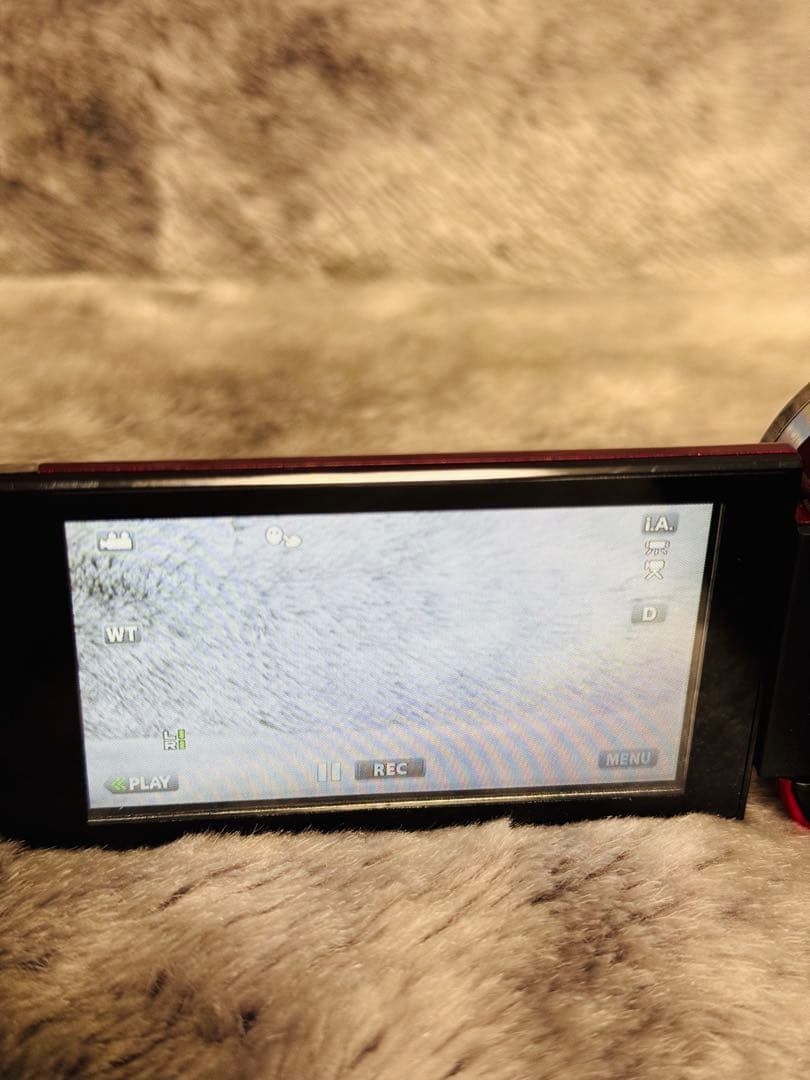 JVC Victor Everio GZ-E780-R ビデオカメラ　2017年