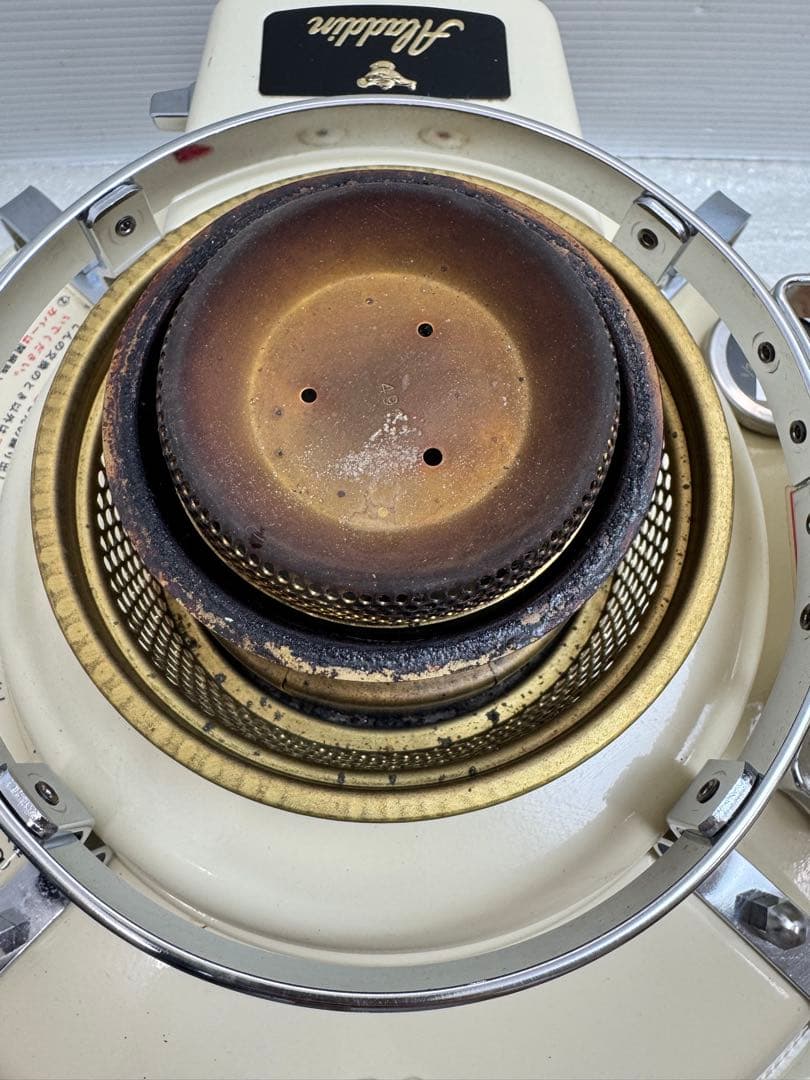 Aladdin 石油ストーブ クリーム色