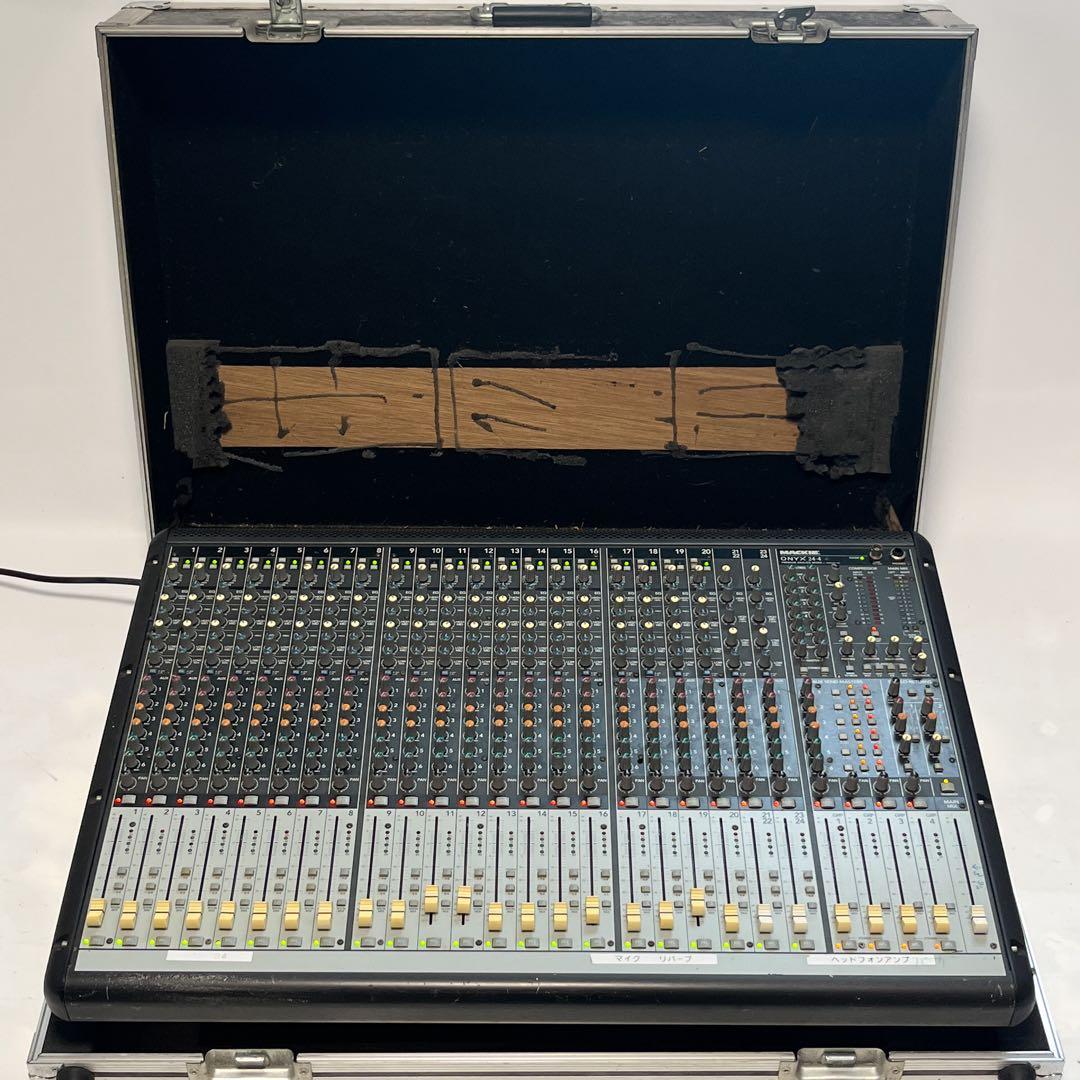 希少 MACKIE アナログミキサー ONYX24.4 マッキー ハードケース付