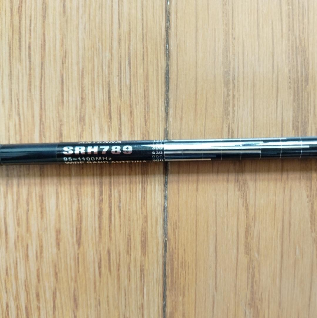 icom ハンディレシーバー IC-R6＋アンテナSRH789＋充電スタンド!!