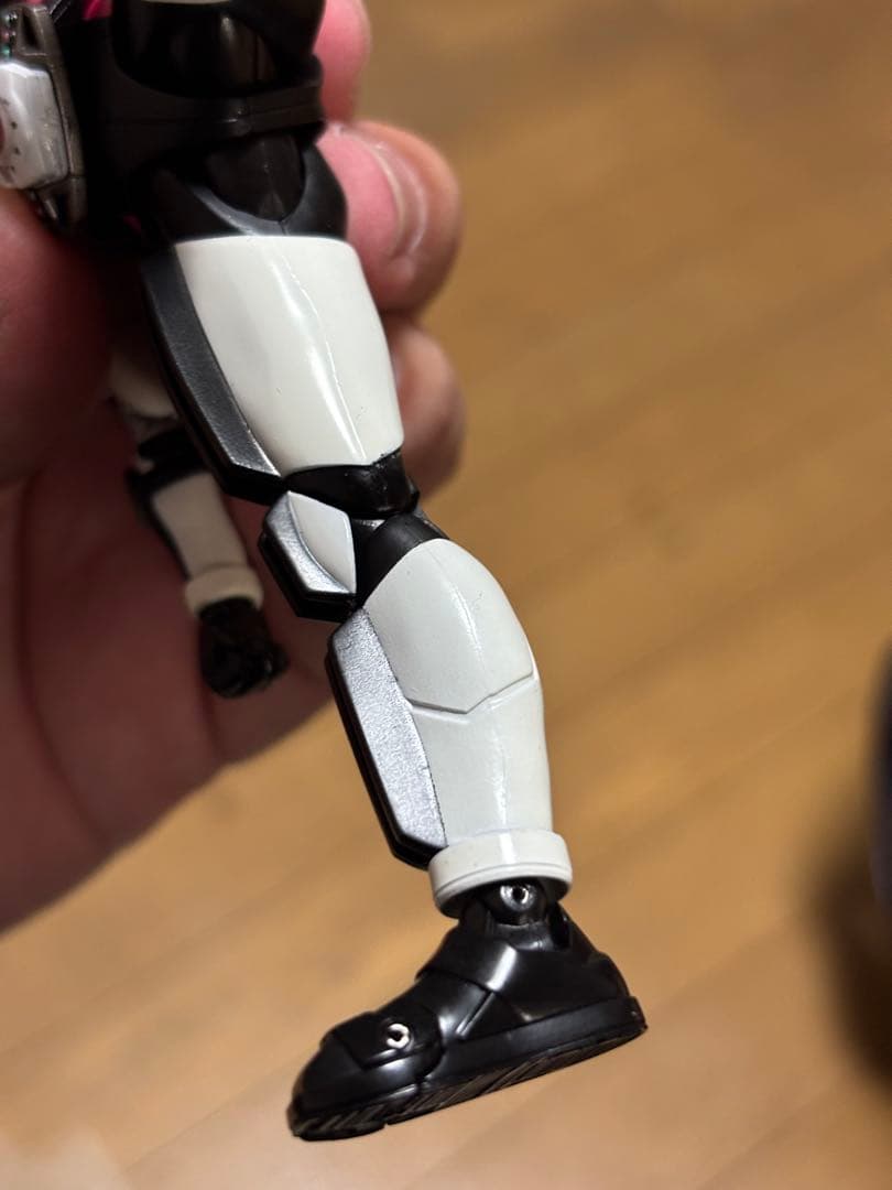 真骨彫　S.H.Figuarts 仮面ライダーディケイド