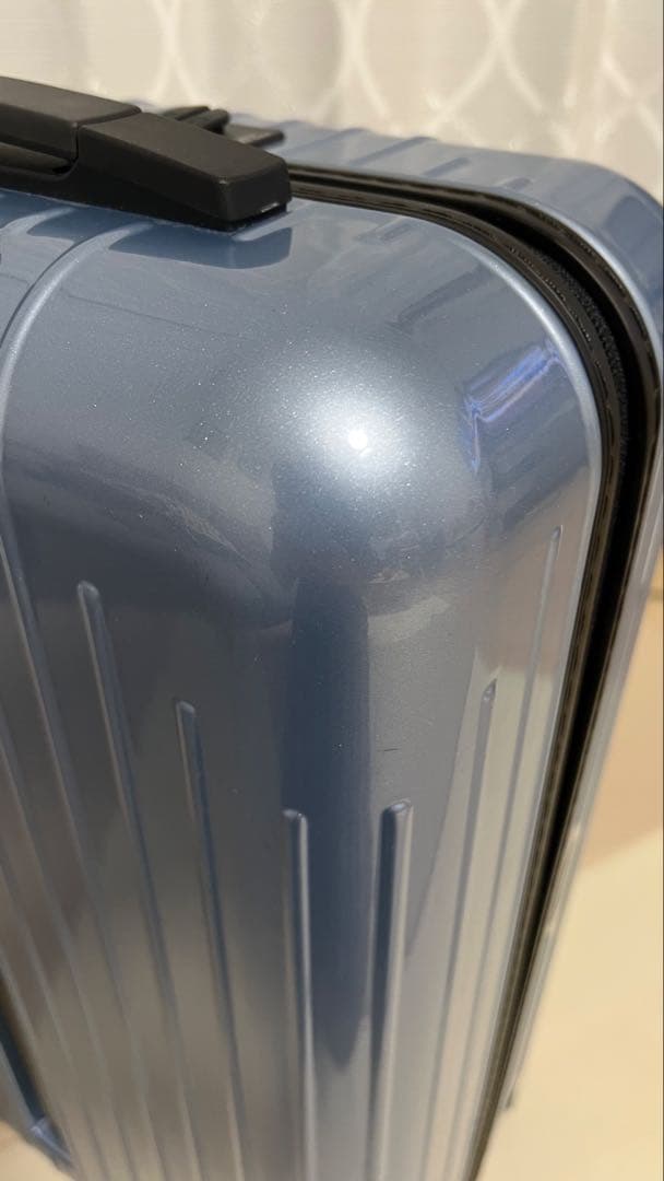 RIMOWA リモワ サルサエアー ライトブルー キャリーケース 33リットル