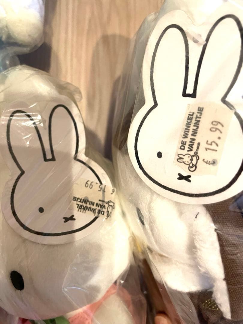 ミッフィー　ぬいぐるみ　オランダ限定　マスコット　ワンピース　ドレス　希少