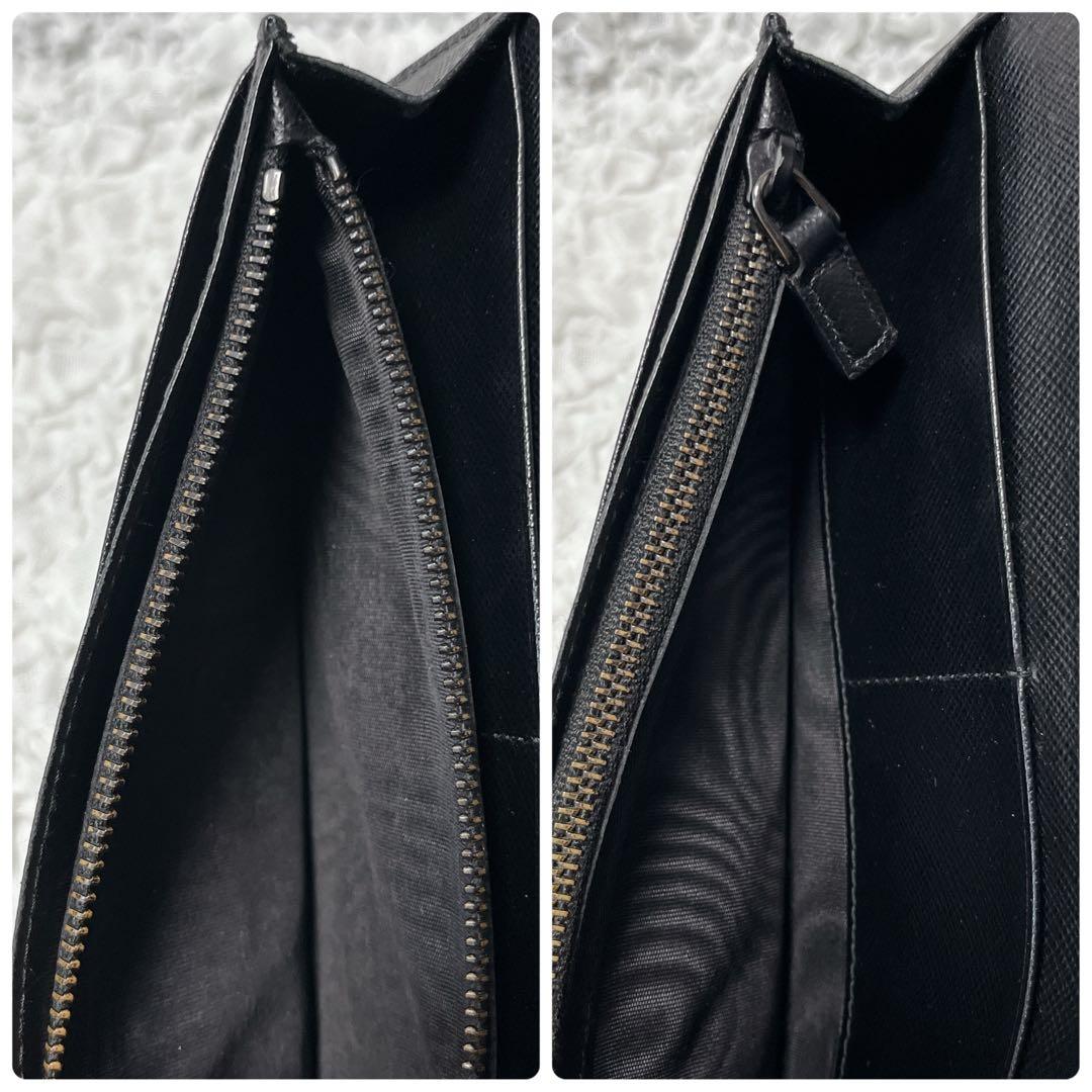 美品✨近年 PRADA 長財布　二つ折り　サフィアーノレザー　ウォレット　黒