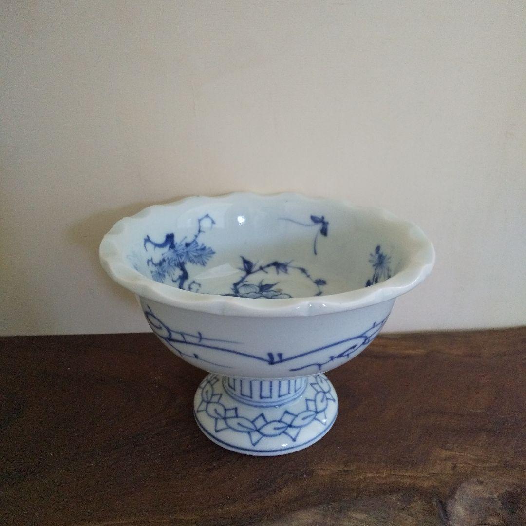 骨董 染付の盃洗 蝶と牡丹に松竹梅 (江戸時代 幕末頃） 伊万里