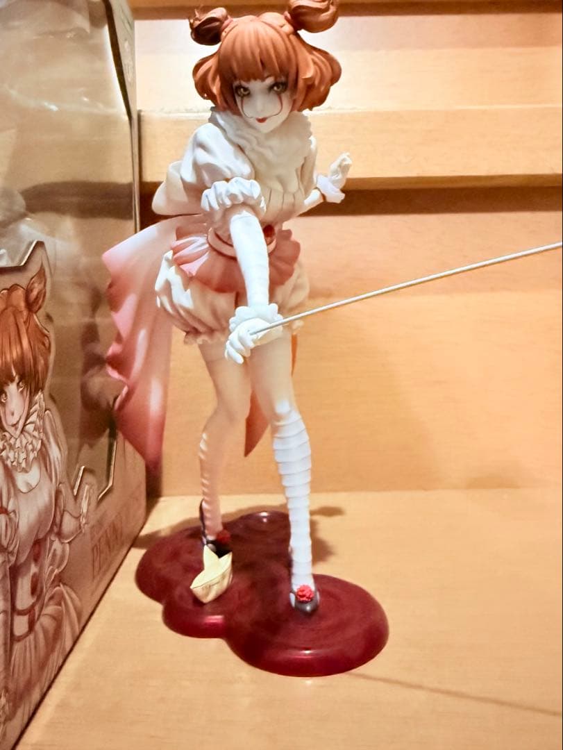 ペニーワイズ IT/イット それが見えたら終わり　美少女 1/7 フィギュア