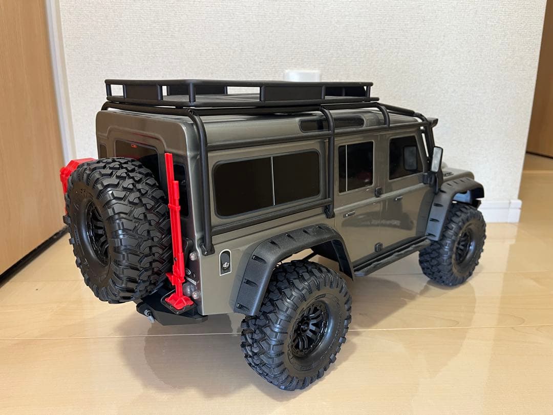 トラクサス TRX4 ランドローバー ディフェンダーD110 RTR シルバー