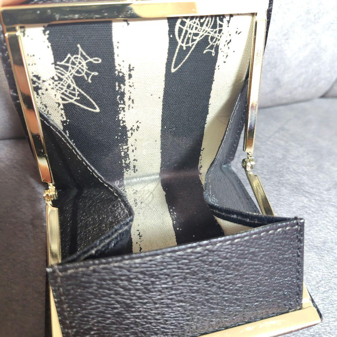 未使用級 ヴィヴィアン がま口 二つ折り財布 コンパクトウォレット オーブ 黒色