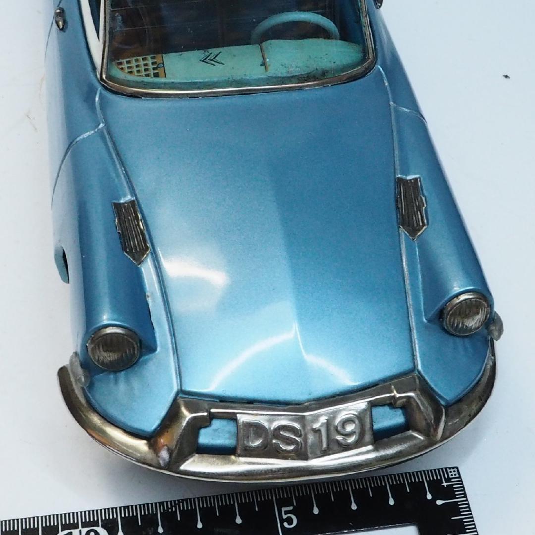 萬代屋【シトロエンDS19 大 水色】ブリキ自動車tin toy car【箱無】