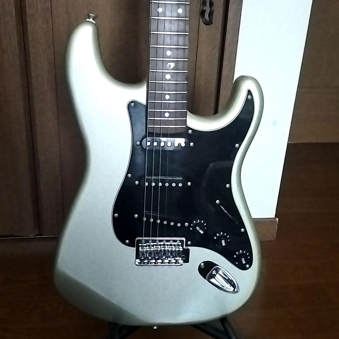 MAVIS　メイビス　イシバシ楽器　エレキギター 　シルバー