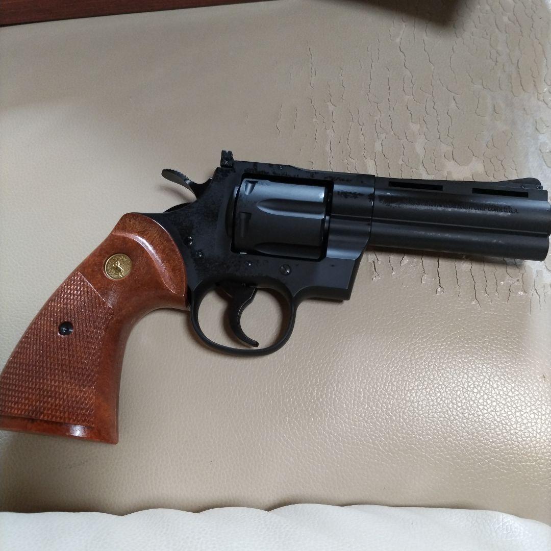 タナカ コルトパイソン.357 マグナム4インチ ヘビーウェイトモデルガン