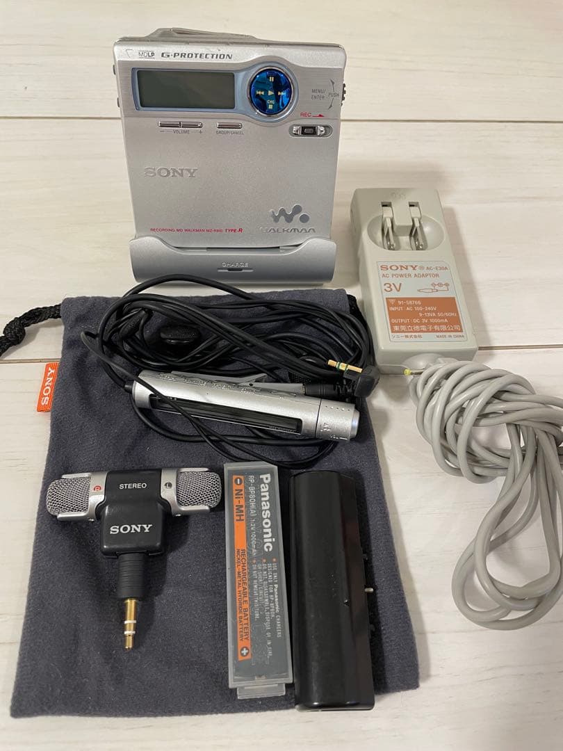 SONY ポータブルMDプレーヤー MZ-R910