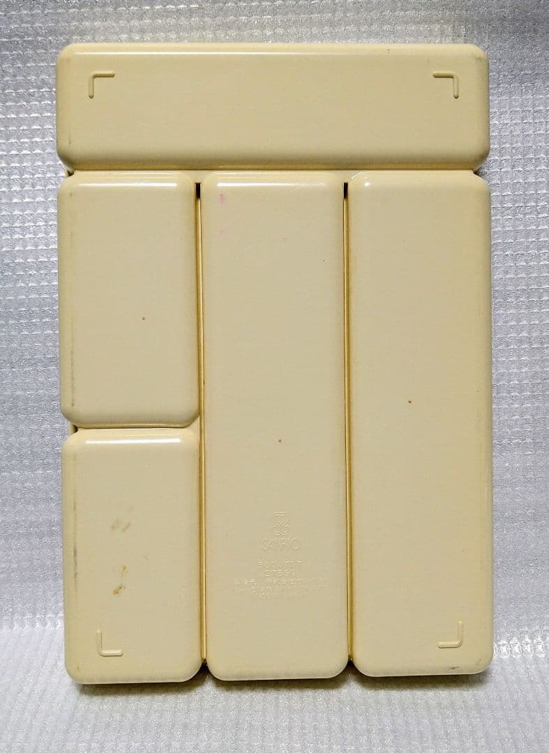 昭和レトロ サンリオ 76年 キキララ 文具トレーケース