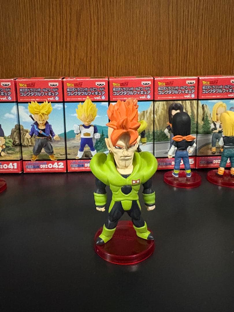 ドラゴンボールZ ワールドコレクタブルフィギュア　vol.6 人造人間対セル編