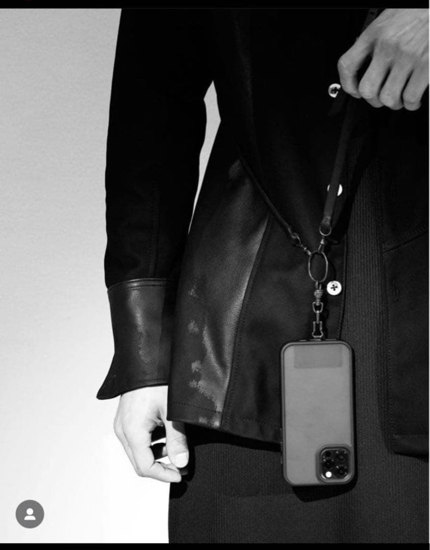 prasthana × iolom SMARTPHONE STRAP