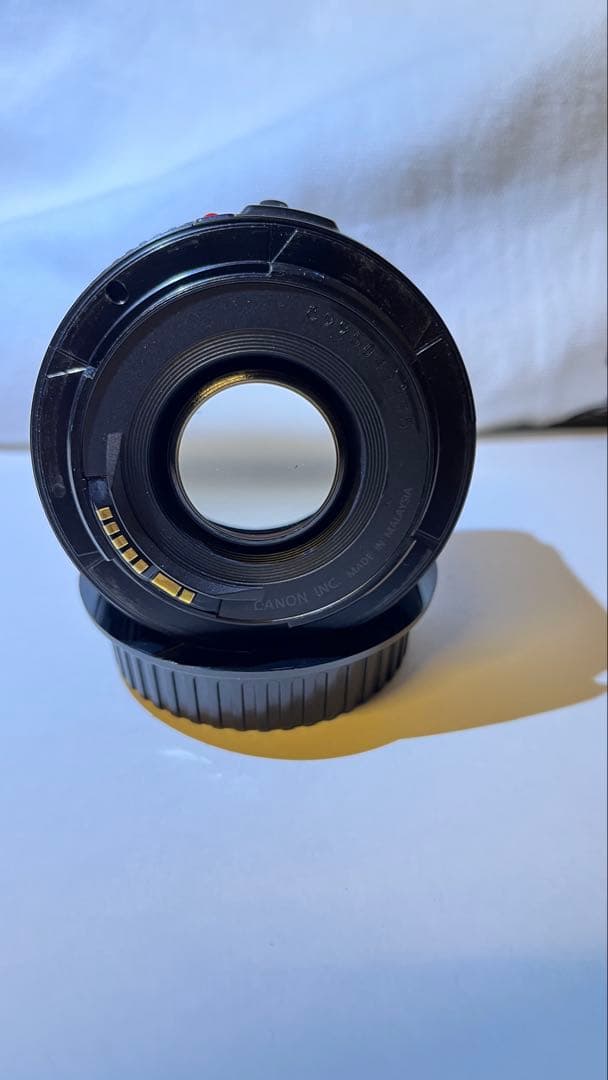 Canon EF 50mm f1.8 II レンズ