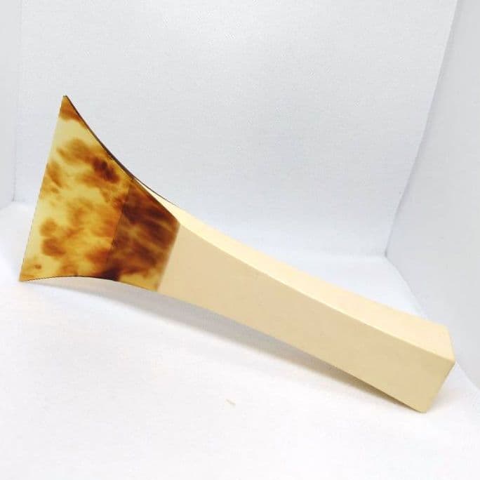 津軽三味線　鼈甲撥