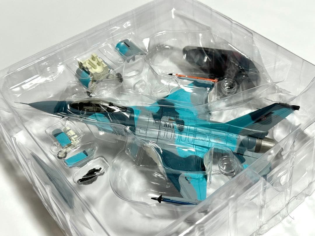 ホビーマスター 1/72 F-16A 米海軍 NASC Adversary