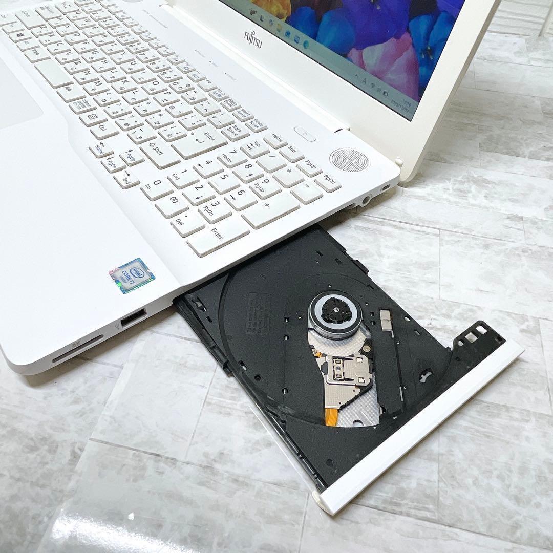Core i7✨SSD 512GB 富士通 ノートパソコン DVD カメラ