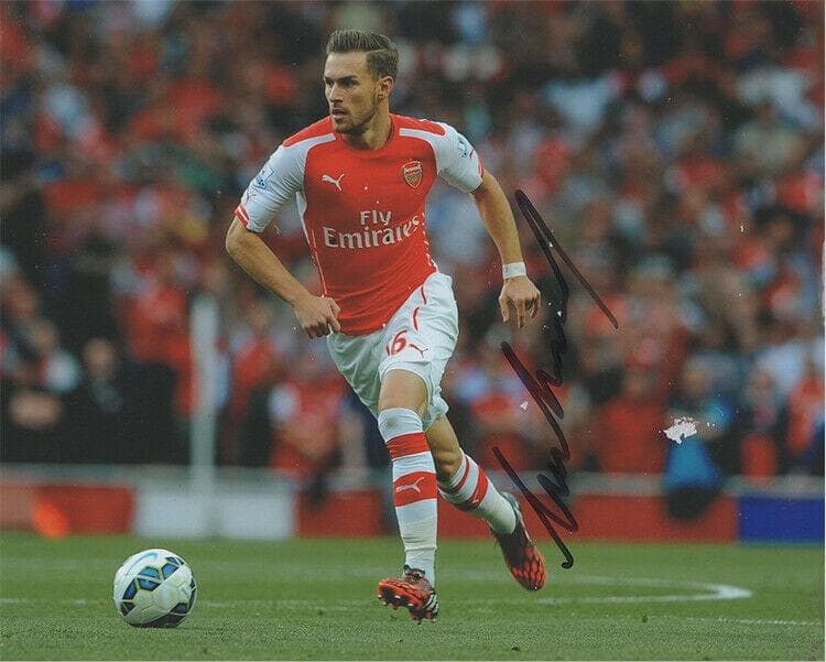 直筆サイン入り写真 アーロン・ラムジー FC ユヴェントス /フレーム別/鑑定済