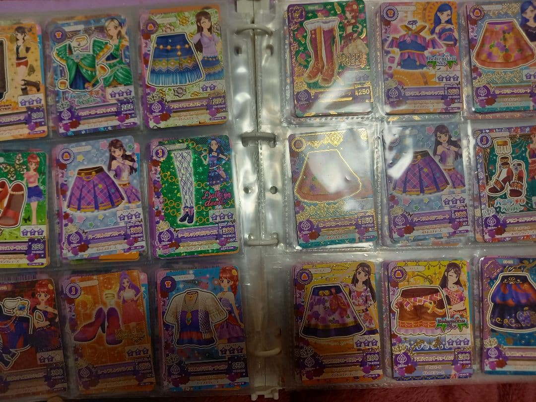 アイカツ カード まとめ売り 枚数不明