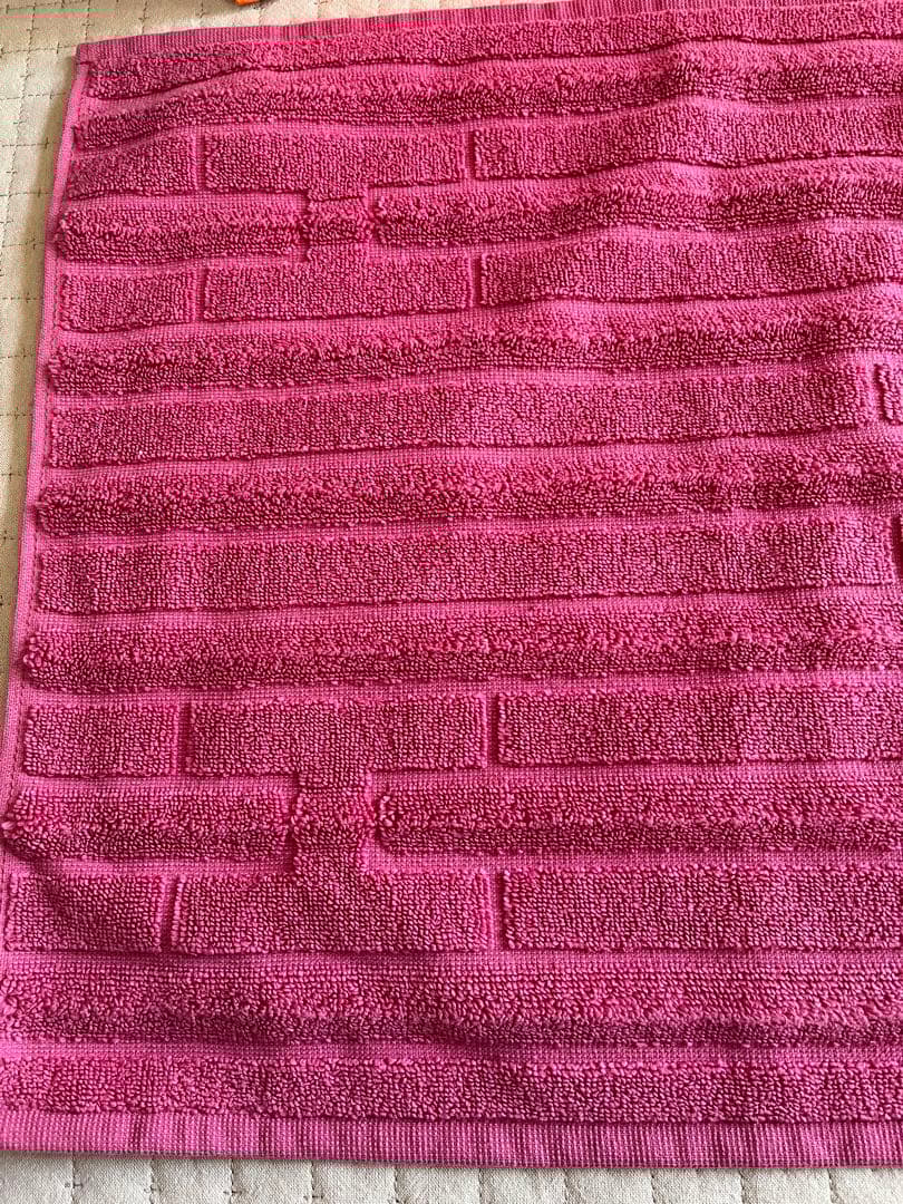 新品未使用タグ付きHERMES ステアーズ コットン100％フェイスタオルマット