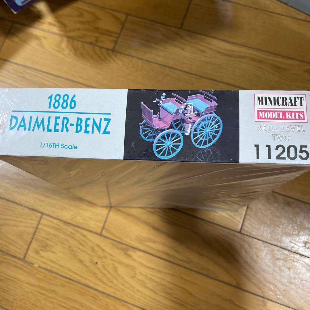 1886 Daimler-Benz 1/16スケール モデルキット