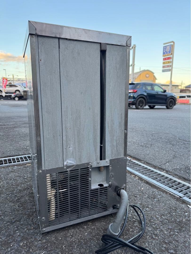 製氷機　パナソニック　キューブアイス　SIM-S2500