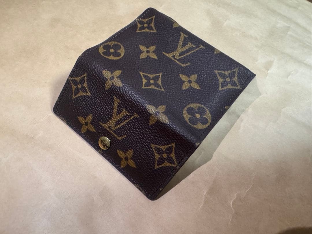 Louis Vuitton モノグラム ダークブラウン キーケース