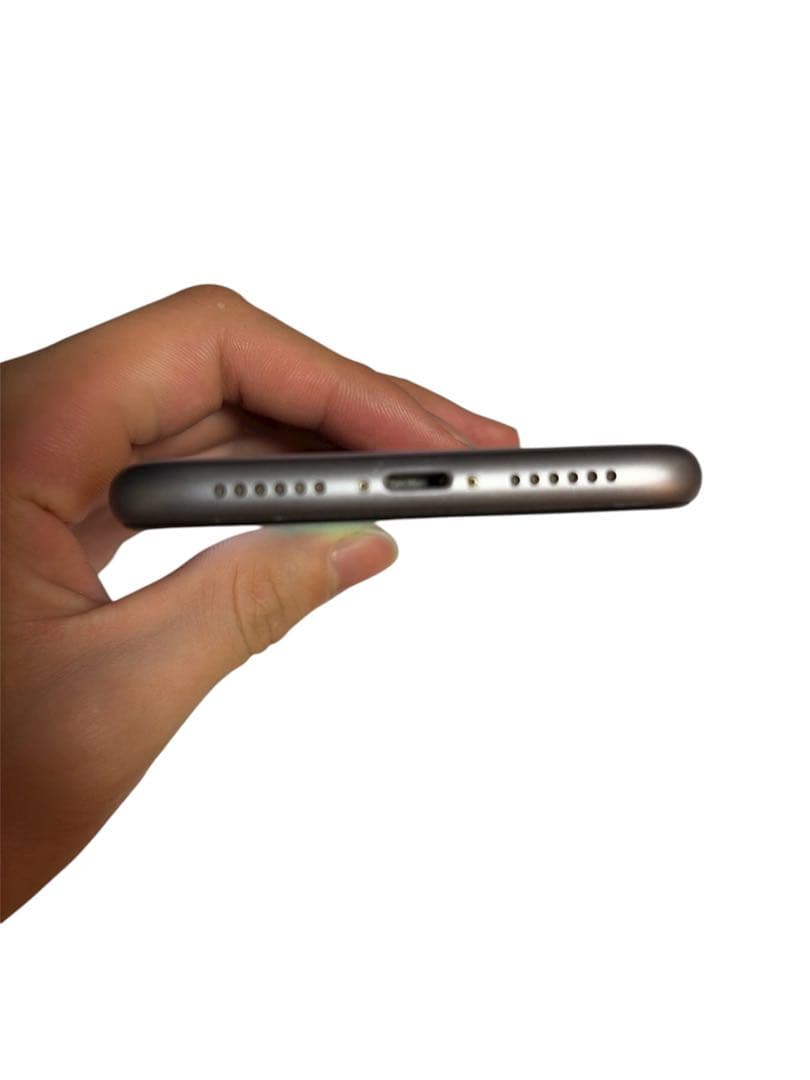 【中古】iPhone11 64GB バッテリー100% SIMロック解除済み