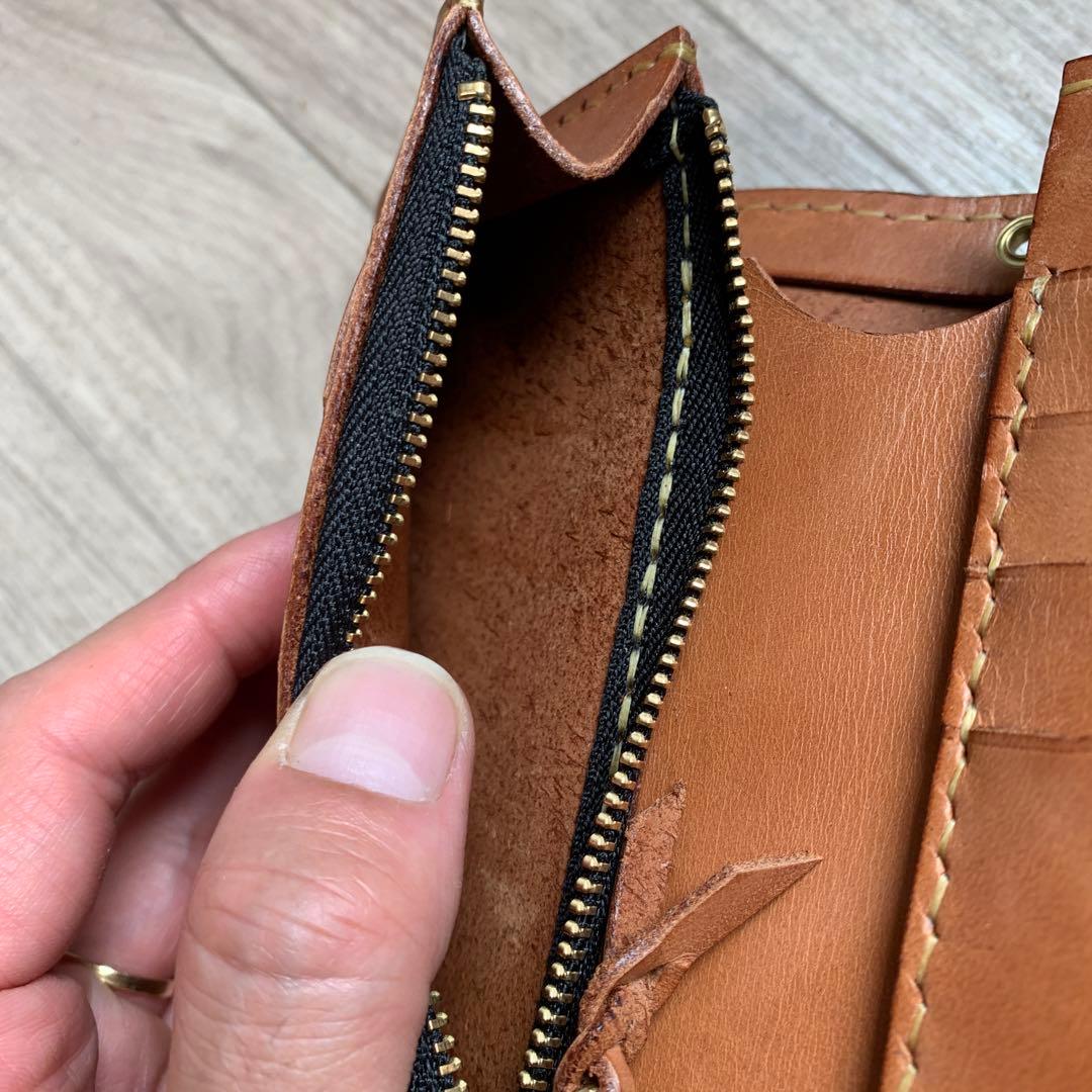 【茶芯】ブラック×ブラウン　トラッカーウォレットミドル　真鍮　お札を折らずに収納