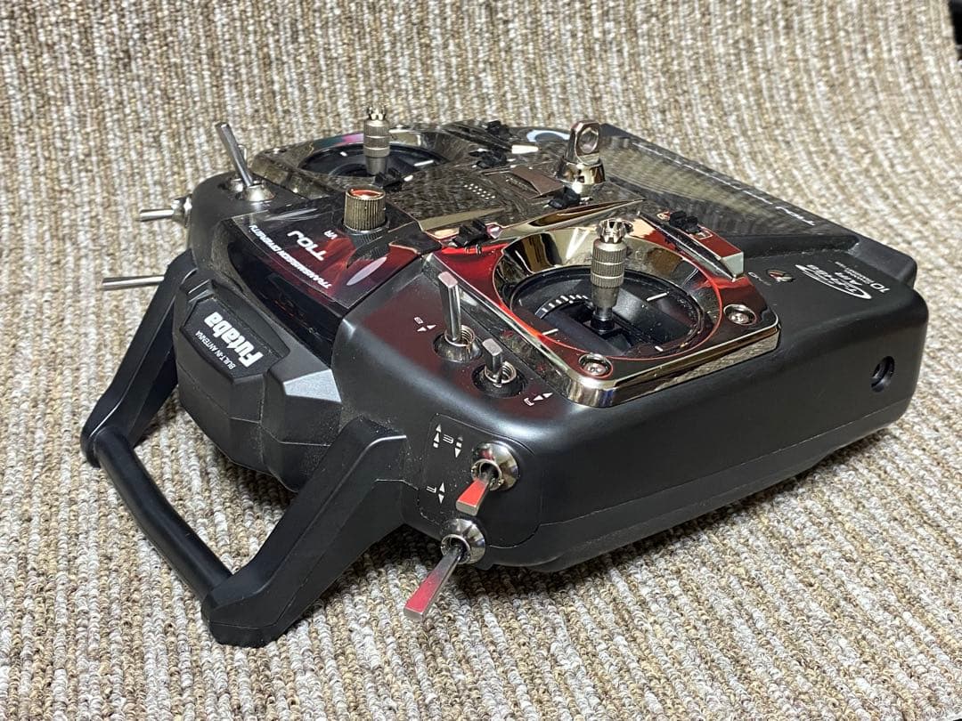 Futaba T10J 10チャンネル R/C 送信機