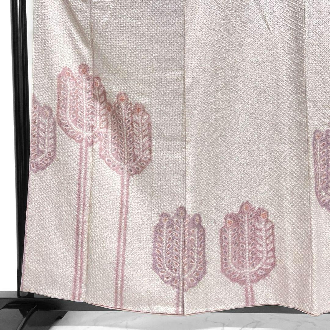 振袖　総絞り　花模様　紗綾形花地紋　薄ピンク　成人式 晴れの　着物 045a p