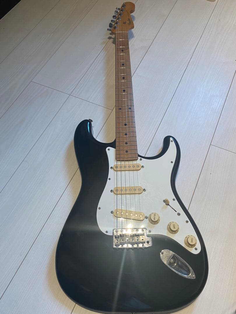 Fendee japan ストラトキャスター