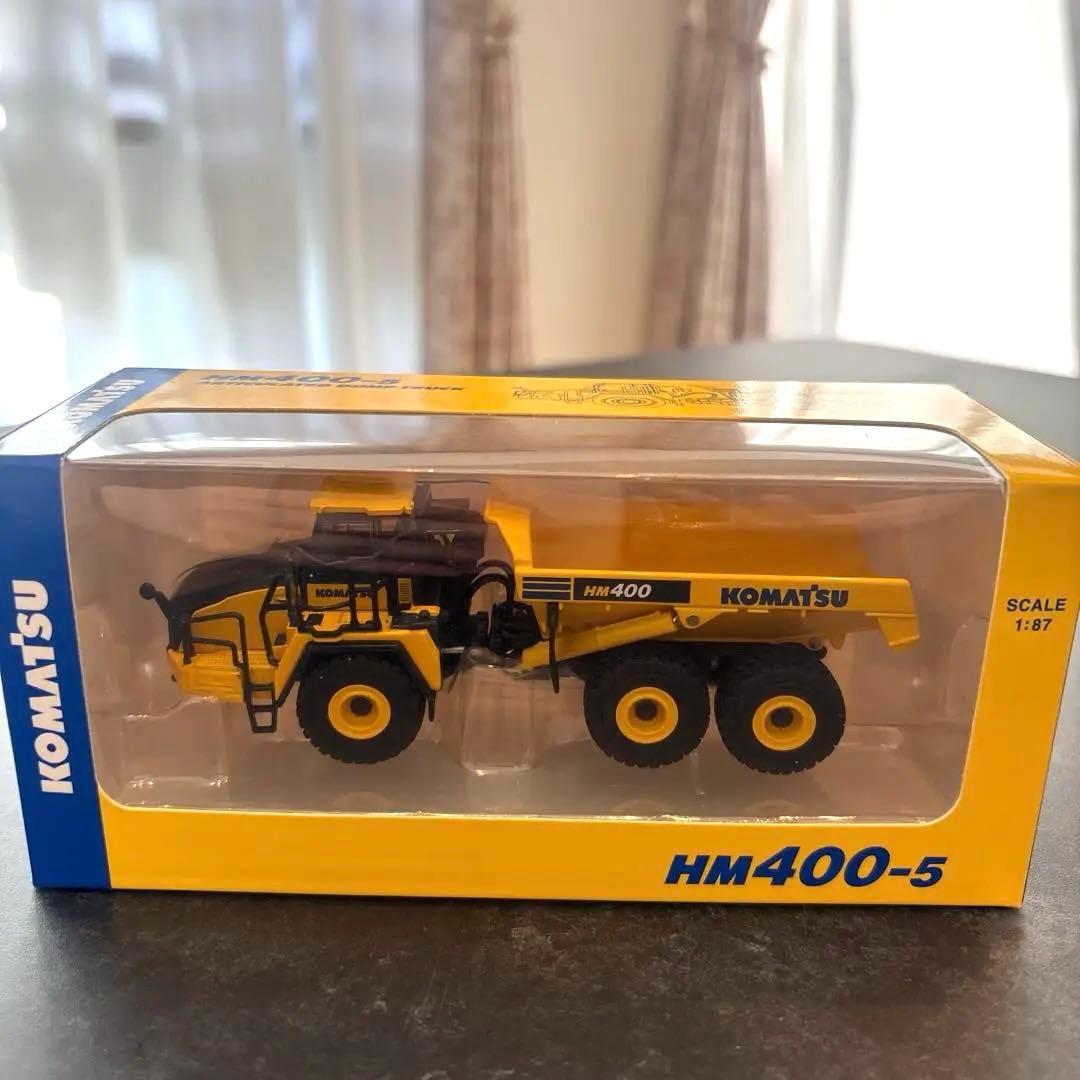 専用いっちゃん　コマツ 模型 11点（非売品株主優待）ミニチュア 建機