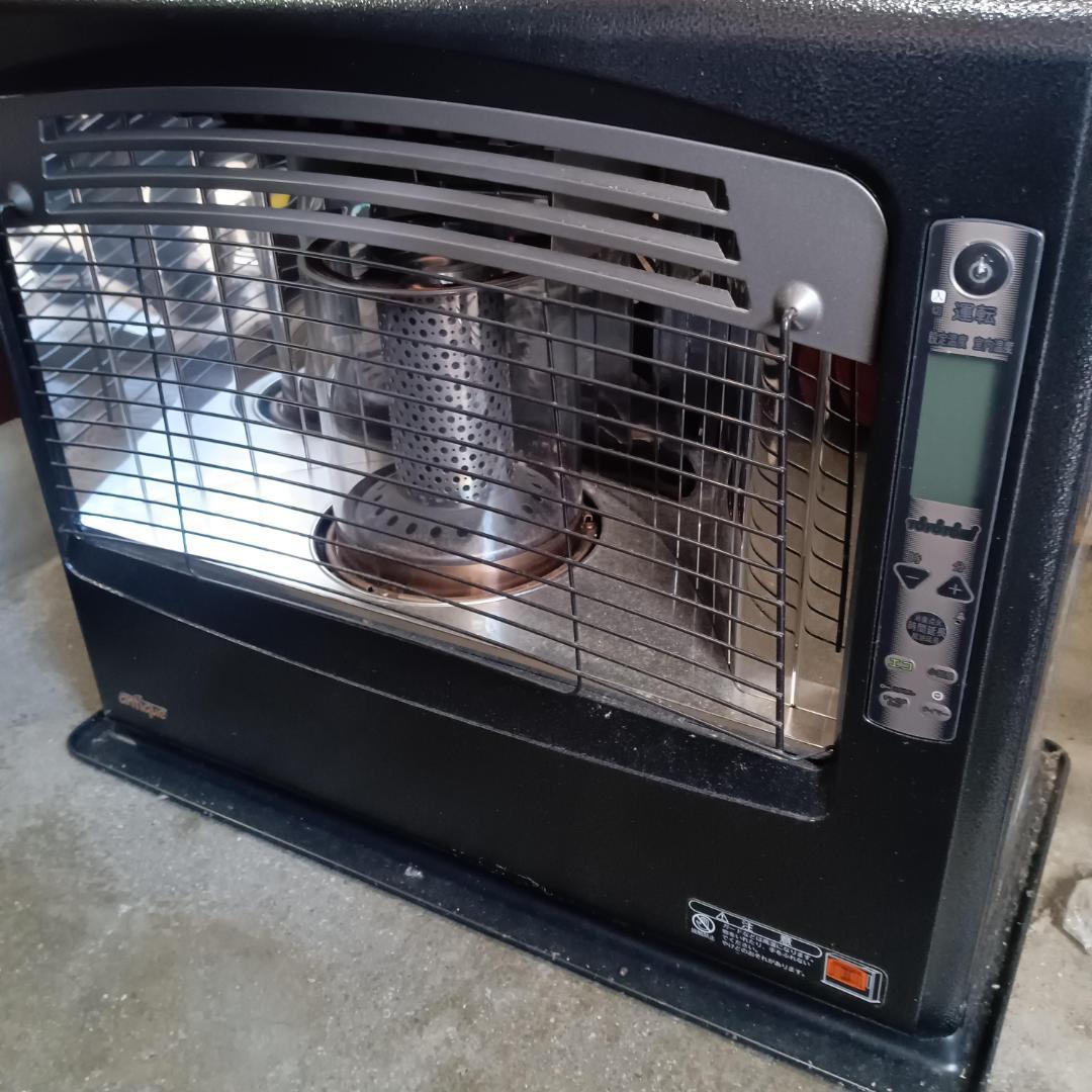 トヨトミ 石油ファンヒーターLR-680C高出力高火力ストーブ24畳　2014年