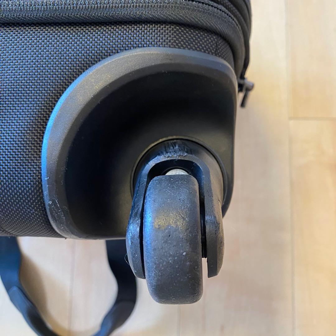 TUMI 便利な4輪 トゥミ ALPHA2 キャリーケース ビジネス 旅行
