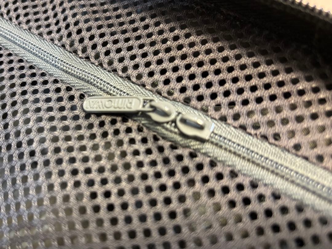 vintagerider　RIMOWA Salsa グレー系マットカラー