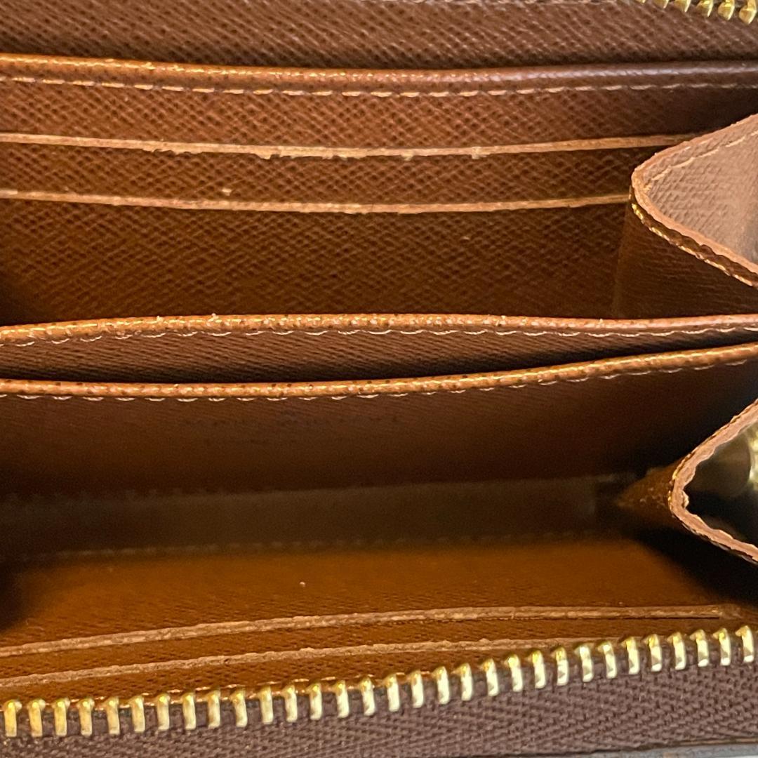 【美品】LOUIS VUITTON ジッピー パース