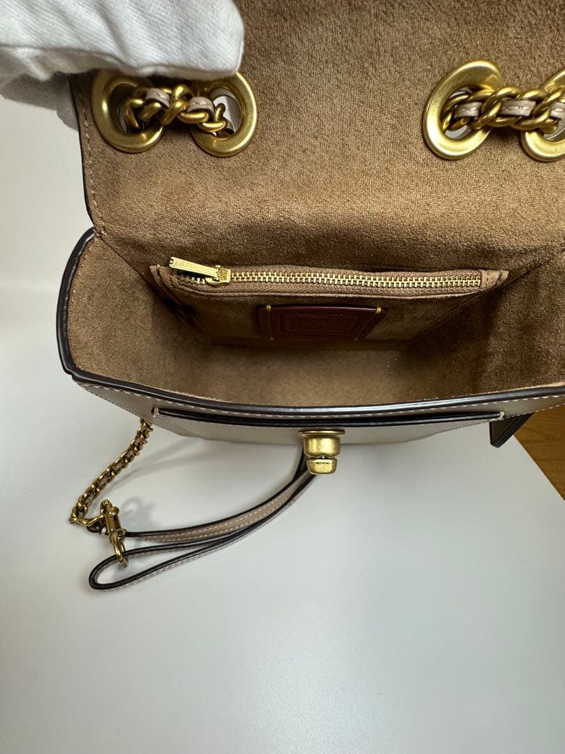 COACH コーチ　マディソンコンバーチブルバックパック　ショルダーバッグ