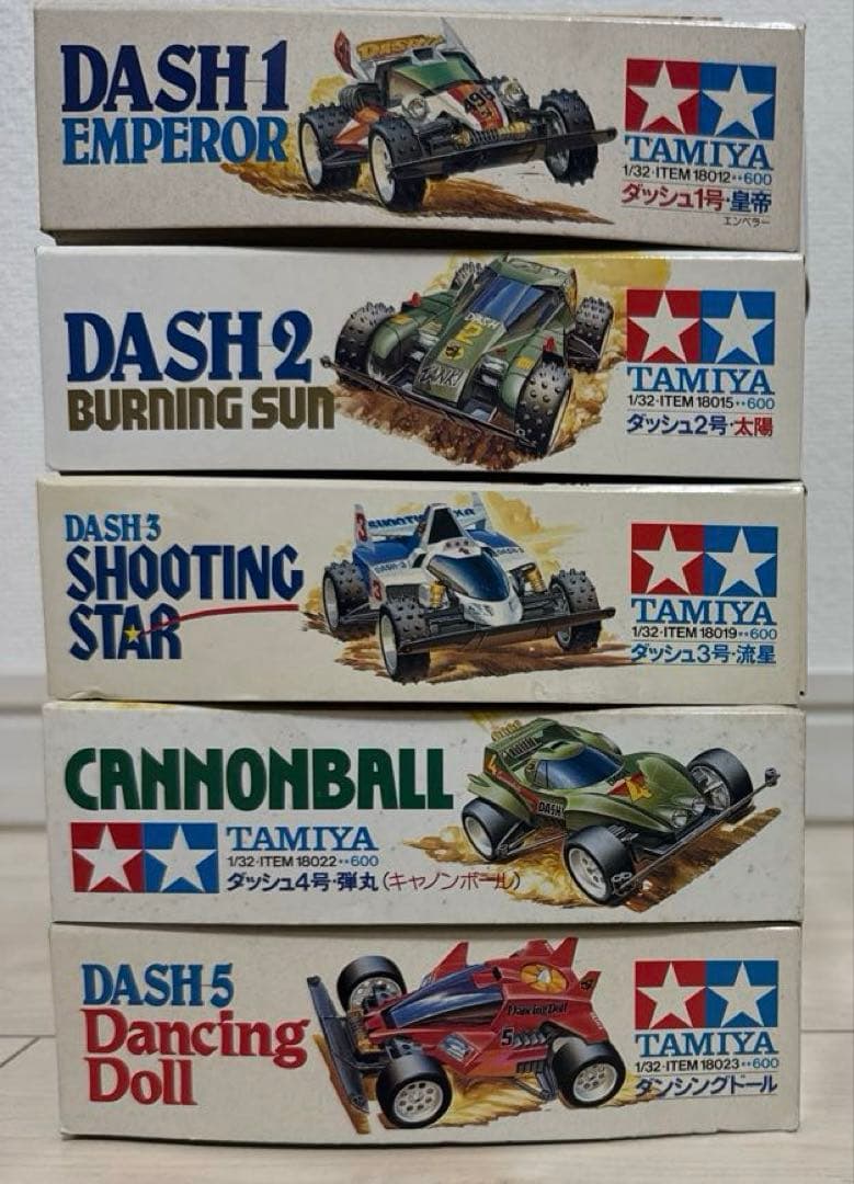 ミニ四駆　おまけ付き　ダッシュ四駆郎セット